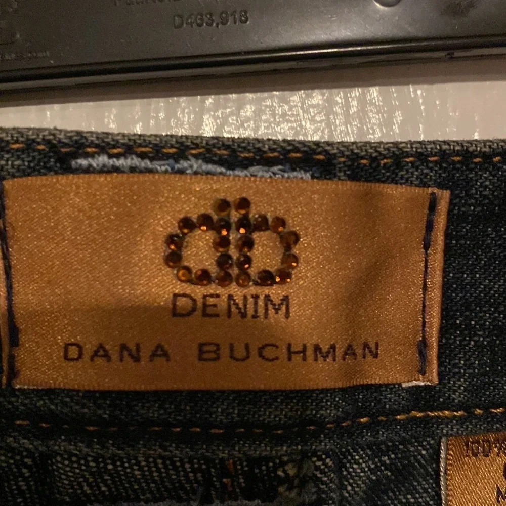 Dana buchman size 28 wide leg jean